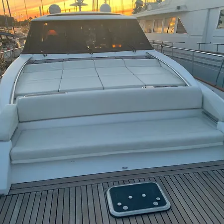 Philoria 3* אגדה